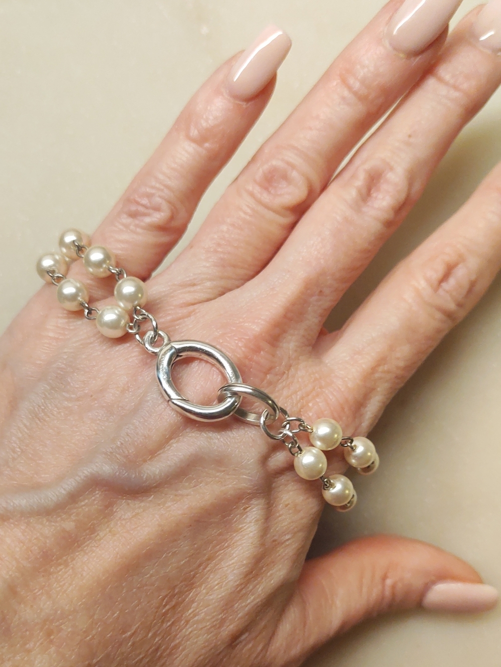 NEW! Brighton Victoria Charm Bracelet Silver/Pearls With Charm Loop JF6040 - Picture 2 of 15